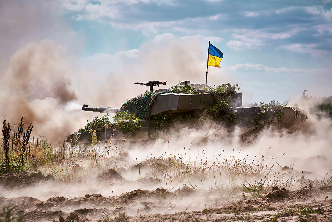 Професійна фотозйомка військової техніки.